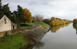 5dde893602b4c_LespontsdeCe15.jpg