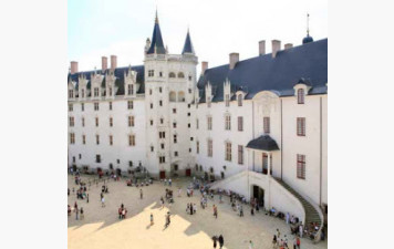Sortie à la journée NANTES, le mardi 13 octobre 2026